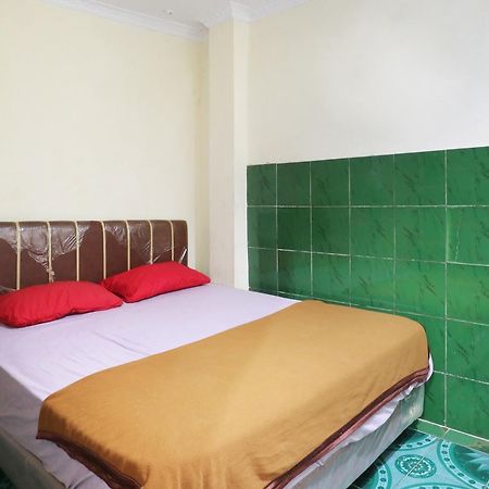 טנגרנג Hotel Ellysta מראה חיצוני תמונה