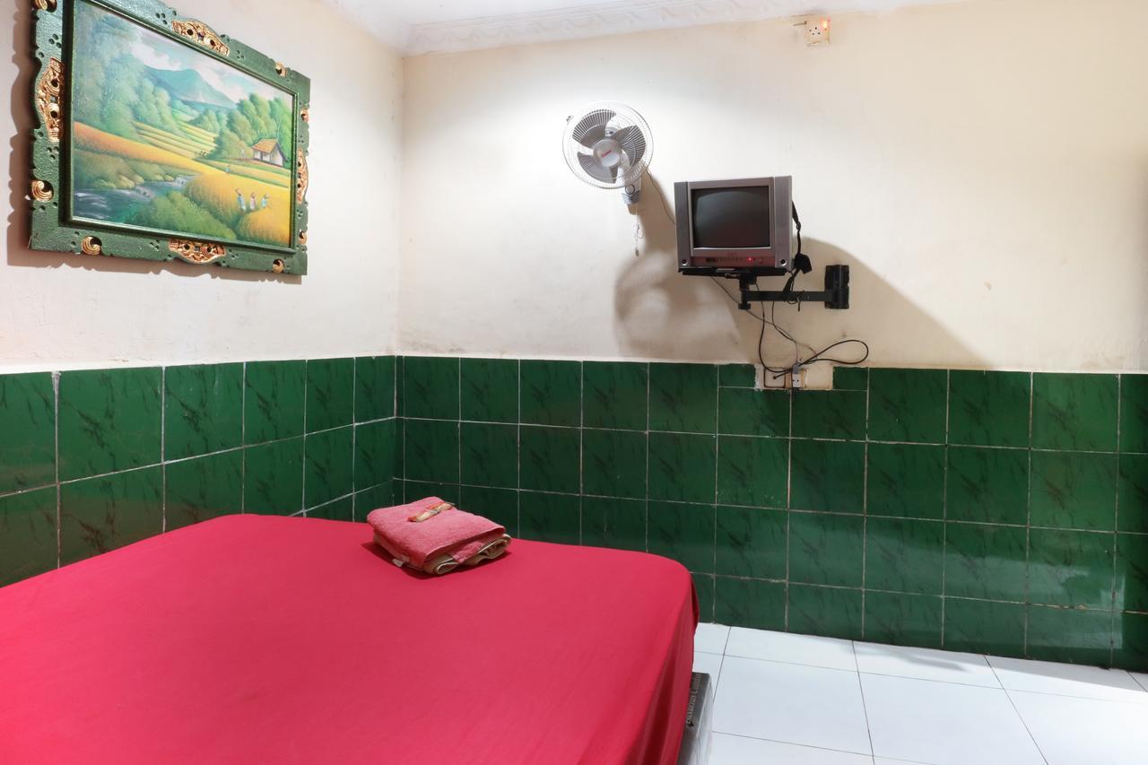 טנגרנג Hotel Ellysta מראה חיצוני תמונה