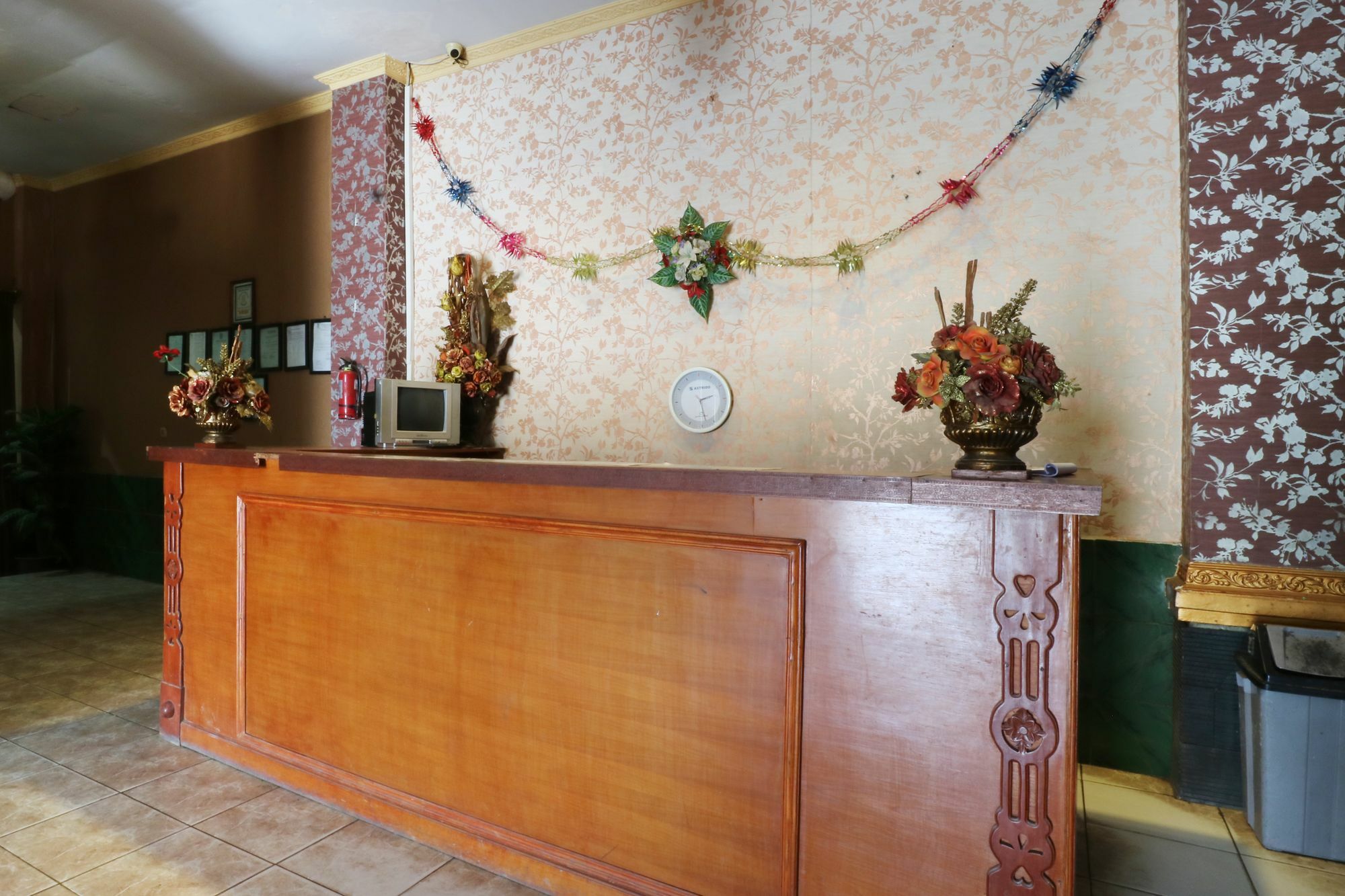 טנגרנג Hotel Ellysta מראה חיצוני תמונה